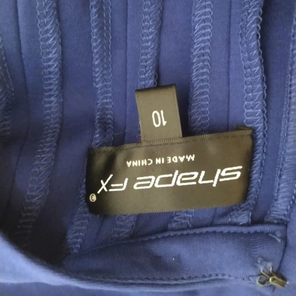 💙 Blue Shape FX Dress - EUC 𝅺 - Picture 8 of 10